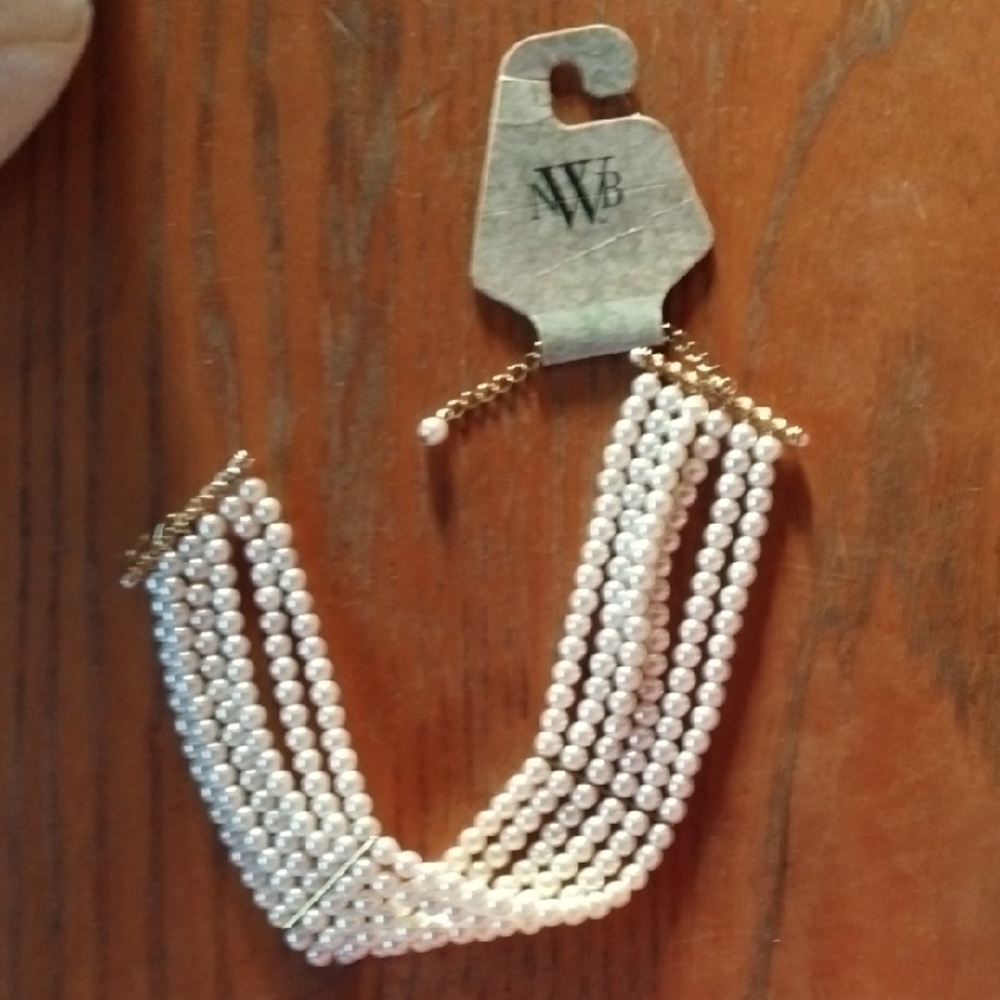 Gold and White Multi-Strand Necklace with Pearlescent Beads